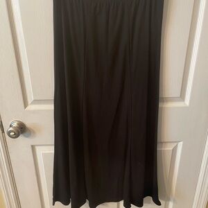 Elegant Black Women's Skirt